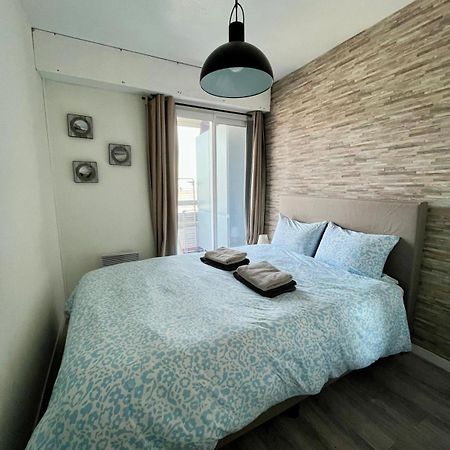 Appartement Vue Mer Et Marina, Loggia - Parking Courseulles-sur-Mer Kültér fotó