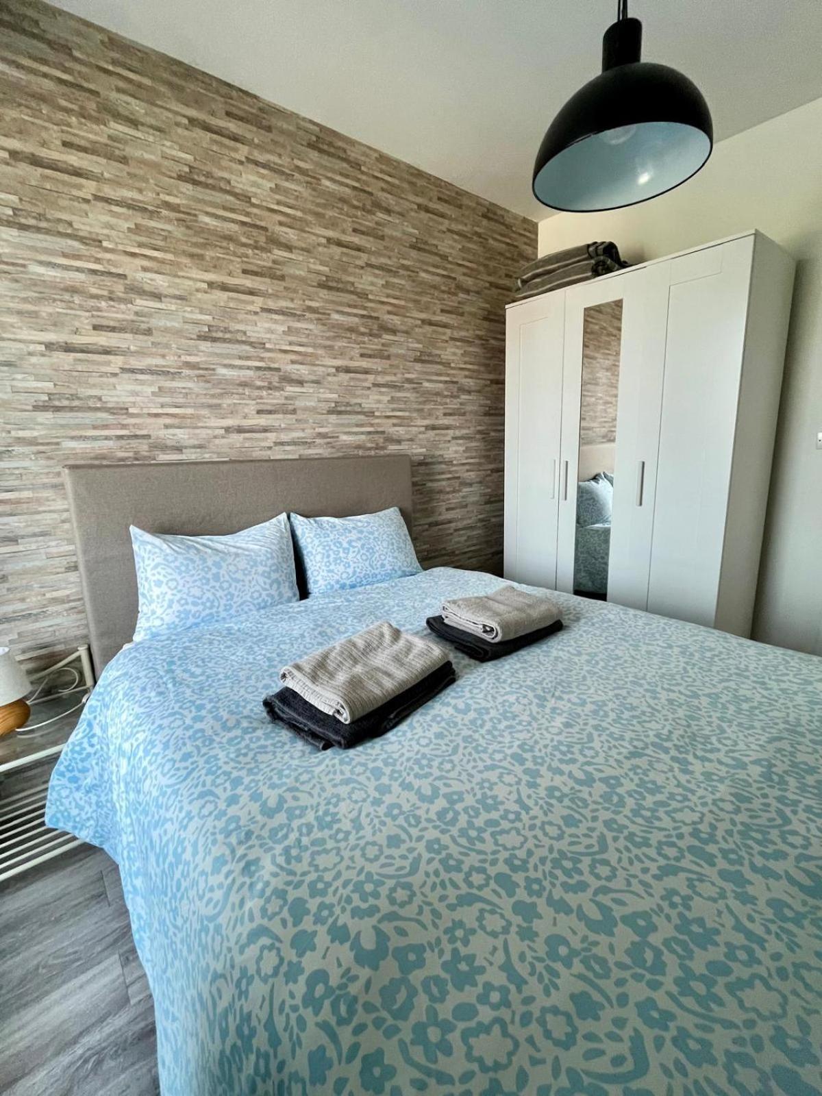 Appartement Vue Mer Et Marina, Loggia - Parking Courseulles-sur-Mer Kültér fotó