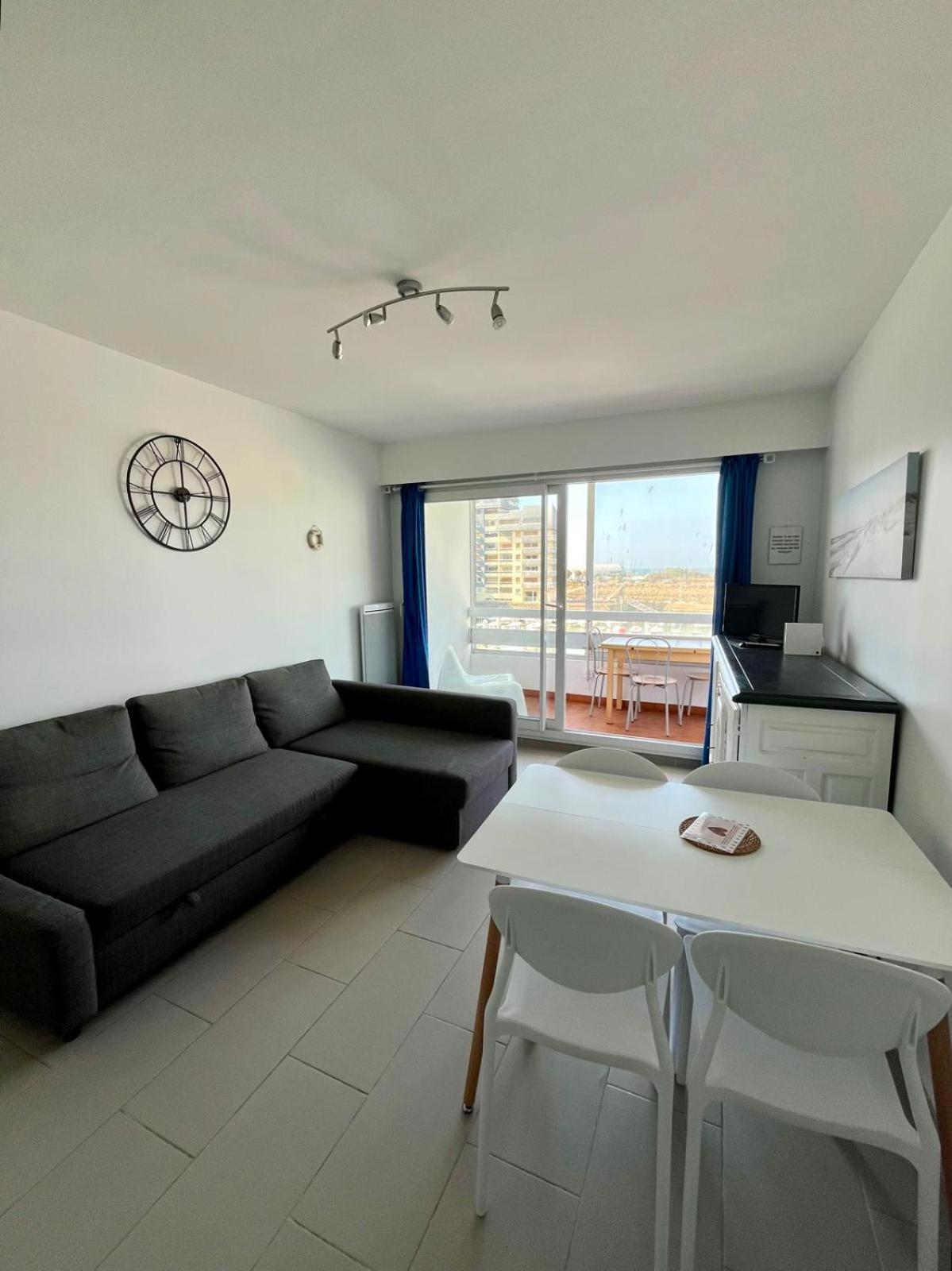 Appartement Vue Mer Et Marina, Loggia - Parking Courseulles-sur-Mer Kültér fotó
